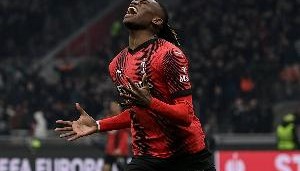 本赛季意甲仅三人进球、助攻皆7+：莱奥、普利西奇、卢卡库