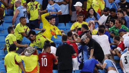 世界杯直播-看台冲突因何而起？希门尼斯：球迷攻击我们的家人